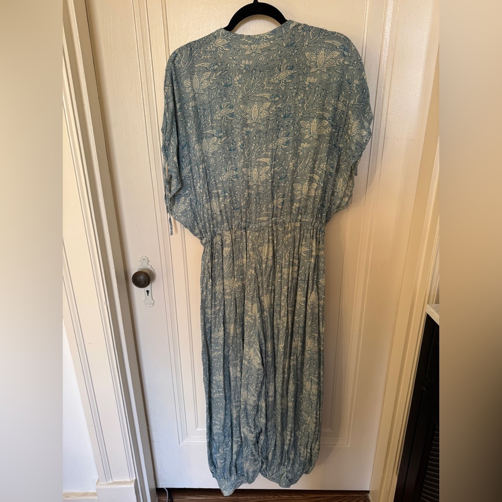 Jen’s Pirate Booty Floral Blue Jumpsuit Sz M/L - Picture 3 of 4